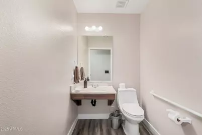 8112 E McDowell Road, Mesa, AZ 85207 - Photo 11