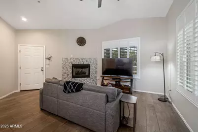 2929 W Yorkshire Drive #1102, Phoenix, AZ 85027 - Photo 3