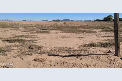 9515 S Russell Road #-, Casa Grande, AZ 85193 - Photo 3