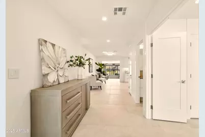 2425 W Impala Circle, Mesa, AZ 85202 - Photo 9