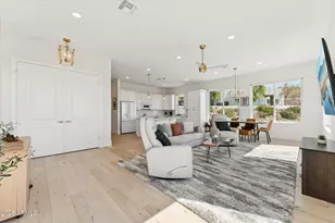 221 W Jomax Rd, Phoenix, AZ 85085 - Photo 13
