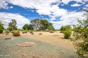 18601 N Welk Dr, Sun City, AZ 85373 - Photo 31