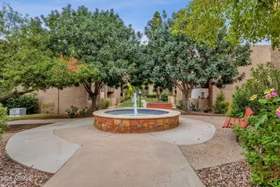 5525 E Thomas Road #M9, Phoenix, AZ 85018 - Photo 29