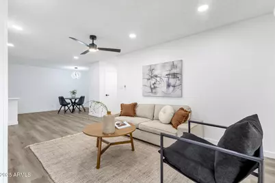 5525 E Thomas Road #M9, Phoenix, AZ 85018 - Photo 3