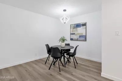 5525 E Thomas Road #M9, Phoenix, AZ 85018 - Photo 5