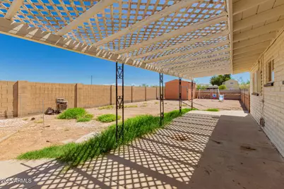 8270 W Newport Circle, Arizona City, AZ 85123 - Photo 25