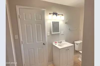 141 E Ash Avenue, Casa Grande, AZ 85122 - Photo 17