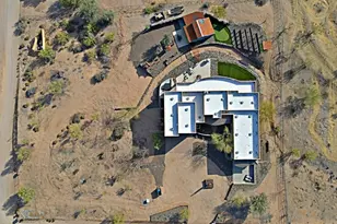 13935 E Smokehouse Tr, Scottsdale, AZ 85262 - Photo 3