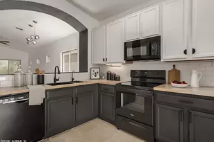 1170 E Jardin Dr, Casa Grande, AZ 85122 - Photo 3