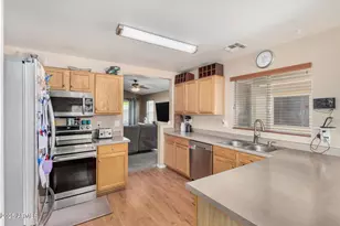 12814 W Hearn Rd, El Mirage, AZ 85335 - Photo 11