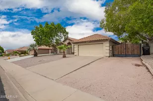 6424 E Quartz St, Mesa, AZ 85215 - Photo 5