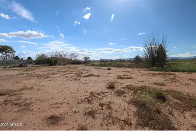 6286 E Mockingbird Road #8, Pearce, AZ 85625 - Photo 9