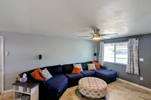 3542 E Sharon Dr, Phoenix, AZ 85032 - Photo 3