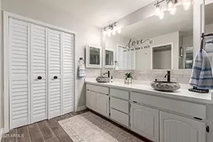 1934 E Enrose St, Mesa, AZ 85203 - Photo 21