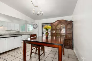 2033 W Palo Verde Dr, Phoenix, AZ 85015 - Photo 11