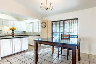 2033 W Palo Verde Dr, Phoenix, AZ 85015 - Photo 11