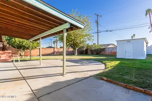 2033 W Palo Verde Dr, Phoenix, AZ 85015 - Photo 29