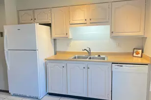 9714 W Branding Iron Dr, Sun City, AZ 85351 - Photo 5