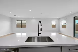 16922 W Thurman Dr, Goodyear, AZ 85338 - Photo 3