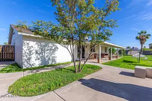 451 N San Jose Cir, Mesa, AZ 85201 - Photo 17