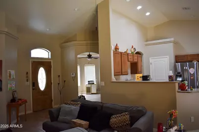 15641 S Coral Road, Arizona City, AZ 85123 - Photo 11