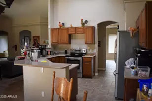 15641 S Coral Rd, Arizona City, AZ 85123 - Photo 9