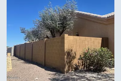 15641 S Coral Road, Arizona City, AZ 85123 - Photo 17
