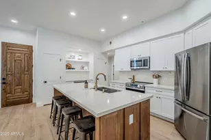 11000 N 77th Pl, Scottsdale, AZ 85260 - Photo 1