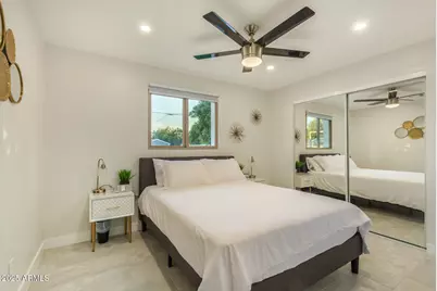 8225 E Crestwood Way, Scottsdale, AZ 85250 - Photo 21