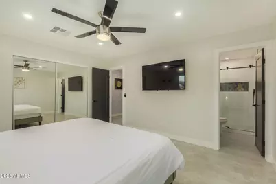 8225 E Crestwood Way, Scottsdale, AZ 85250 - Photo 19