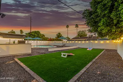 8225 E Crestwood Way, Scottsdale, AZ 85250 - Photo 27