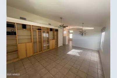 10379 W Tonopah Drive, Peoria, AZ 85382 - Photo 5