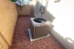 10379 W Tonopah Dr, Peoria, AZ 85382 - Photo 57