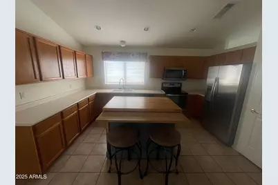 10379 W Tonopah Drive, Peoria, AZ 85382 - Photo 15