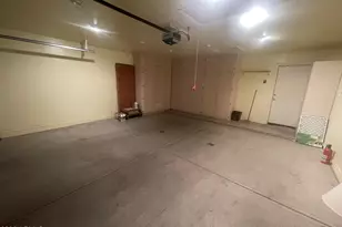 10379 W Tonopah Dr, Peoria, AZ 85382 - Photo 43