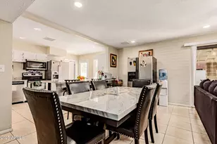 6217 W Fairmount Ave, Phoenix, AZ 85033 - Photo 7