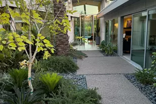 8517 N 48th Pl, Paradise Valley, AZ 85253 - Photo 3