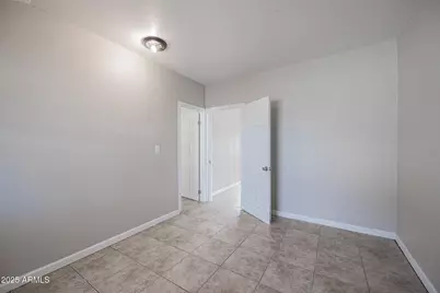 864 E Chandler Boulevard #9, Chandler, AZ 85225 - Photo 9