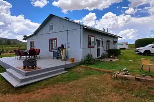 653 E Border Rd, Bisbee, AZ 85603 - Photo 9
