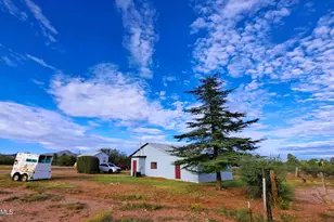 653 E Border Rd, Bisbee, AZ 85603 - Photo 25