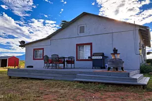 653 E Border Rd, Bisbee, AZ 85603 - Photo 1