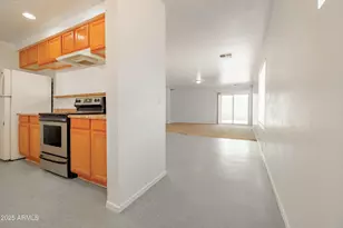 1238 E Fremont Rd, Phoenix, AZ 85042 - Photo 7