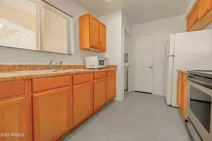 1238 E Fremont Rd, Phoenix, AZ 85042 - Photo 37