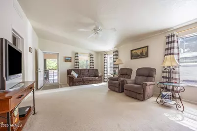 675 E Oak Drive, Munds Park, AZ 86017 - Photo 11