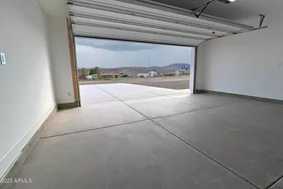 20214 E Mesa Verde Road, Mayer, AZ 86333 - Photo 15