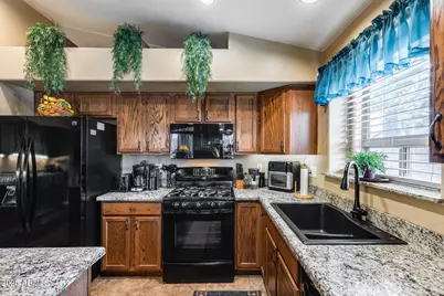 41919 W Frost Drive, Maricopa, AZ 85138 - Photo 19