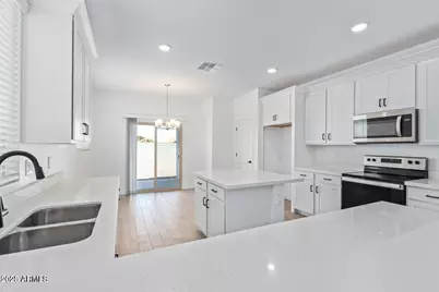 8635 N 169th Drive, Waddell, AZ 85355 - Photo 15