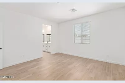 8635 N 169th Drive, Waddell, AZ 85355 - Photo 17