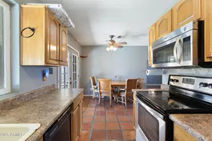 17614 N 16th Ave, Phoenix, AZ 85023 - Photo 9