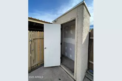 6316 N 47th Avenue, Glendale, AZ 85301 - Photo 11